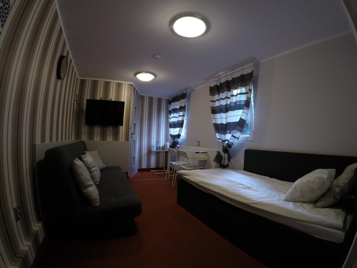 Villa Ventana Poznan City Free Parking Sniadanie W Cenie Exterior foto